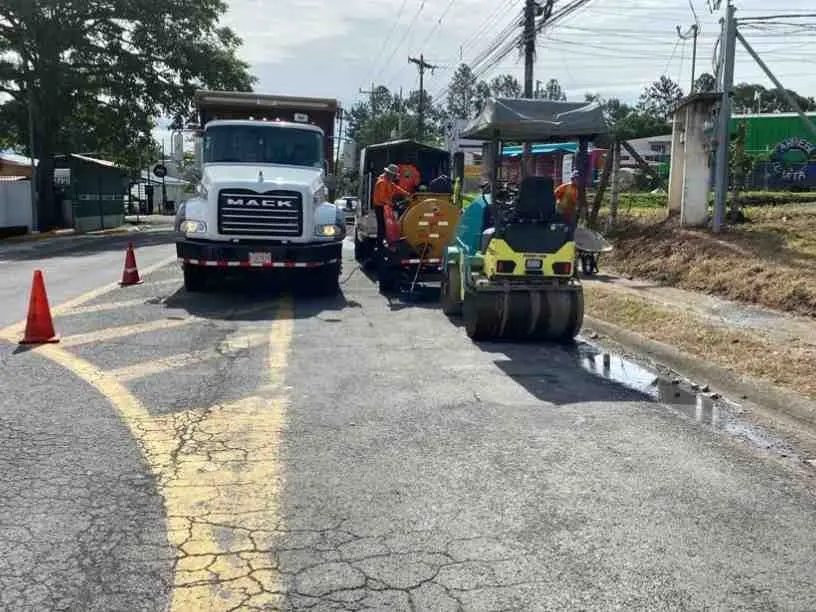 Bacheo de v&iacute;as lista.jpg lista