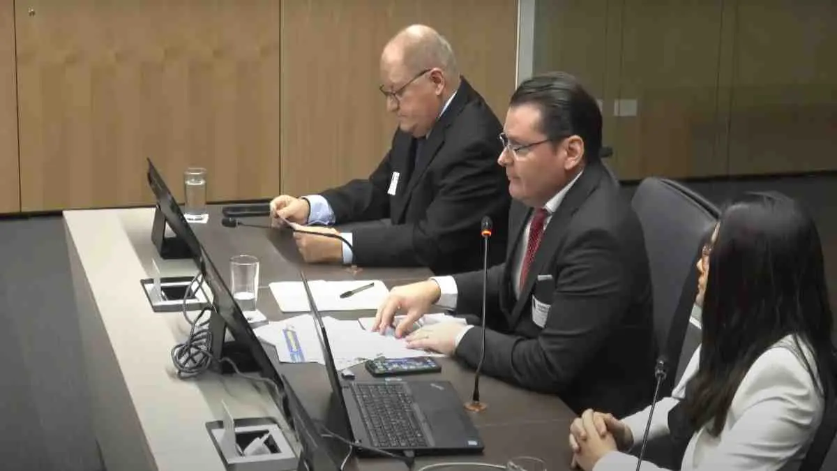 Representantes de la Asociaci&oacute;n.jpg v