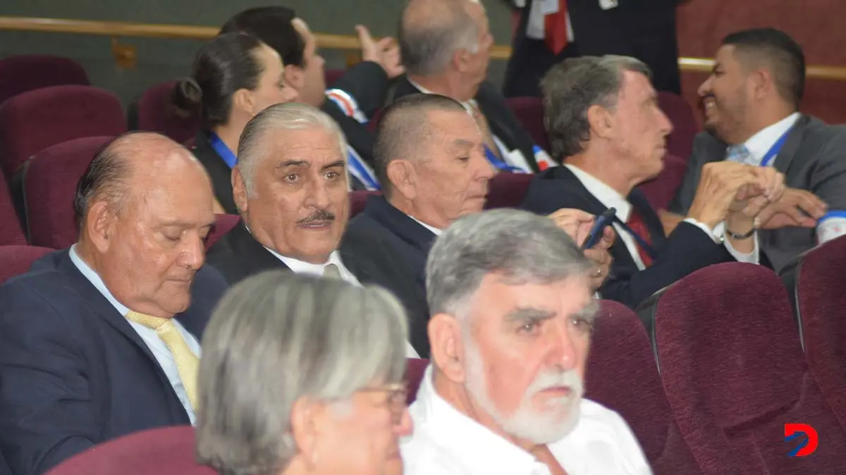 Los  miembros del Cuerpo de Delegados y observadores siguieron detenidamente los resultados de las Elecciones municipales 2024. Foto S&oacute;crates Colindres Lagos