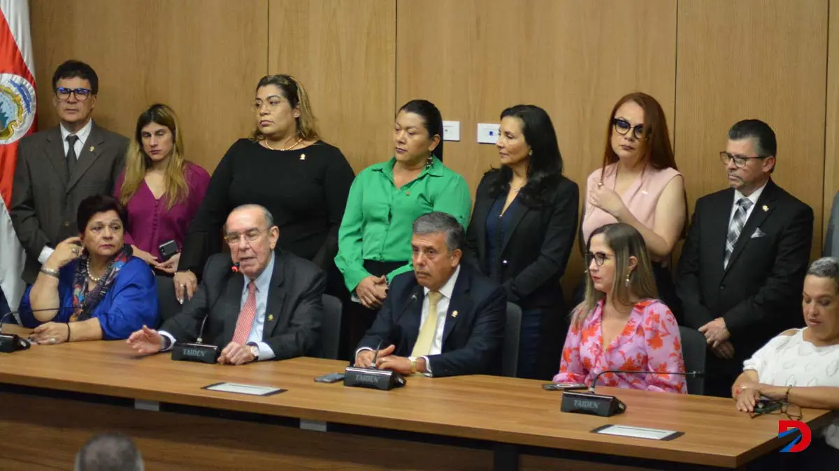 Fracci&oacute;n Liberacionista buscar&aacute; una tercera legislatura a manos de Rodrigo Arias. Foto S&oacute;crates Colindres
