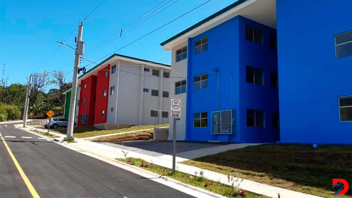 En el 2023, el sector Vivienda registr&oacute; un rezago importante, en la implementaci&oacute;n de metas, seg&uacute;n el MIDEPLAN. Foto: BANHVI.