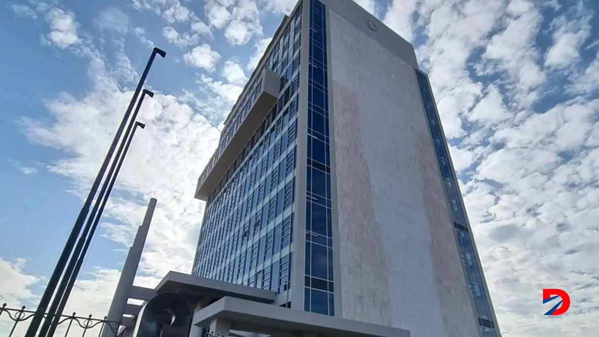 La CCSS anunci&oacute; que mantendr&aacute; la estrategia de traslado de pacientes los fines de semana y d&iacute;as feriados, ante la reducci&oacute;n en la cantidad de m&eacute;dicos especialistas los fines de semana y feriados
