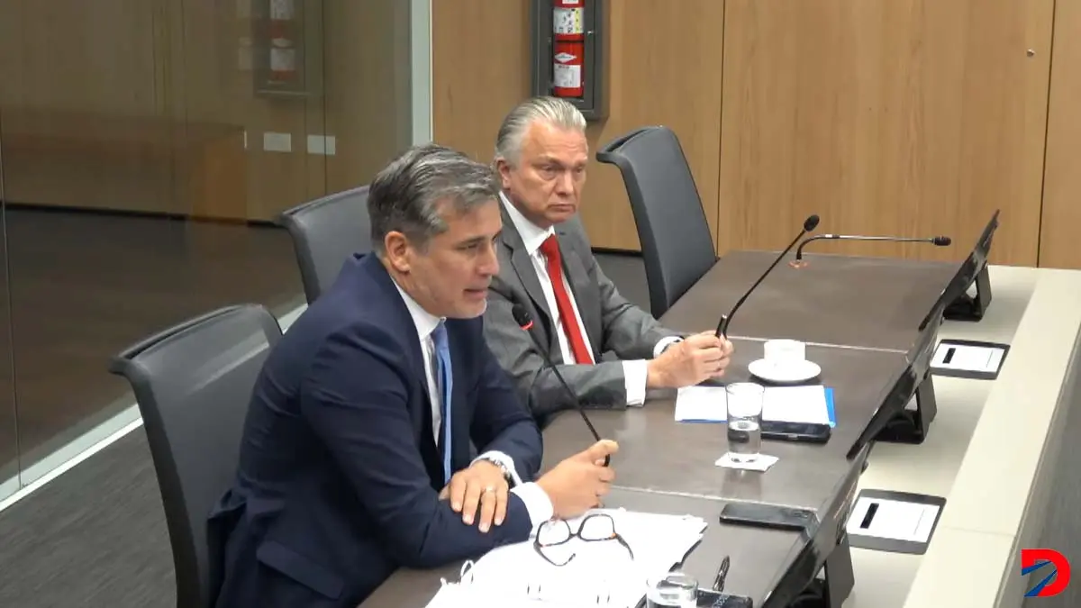 El titular de COMEX y el Canciller coincidieron que el decreto 5G no se les consult&oacute; previo a su publicaci&oacute;n. Foto: Captura de pantalla.