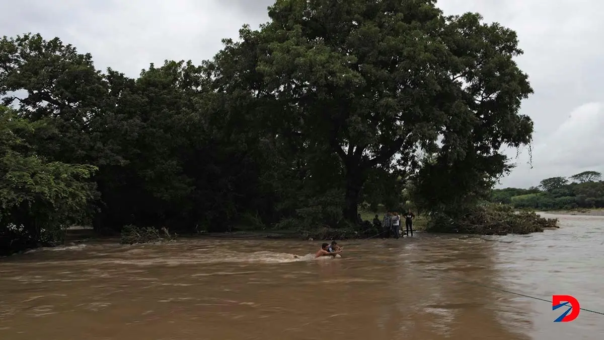La frontera entre Honduras y El Salvador sigue siendo un tema de pol&eacute;mica, especialmente en el segundo pa&iacute;s. Foto: Marvin Recinos / AFP.