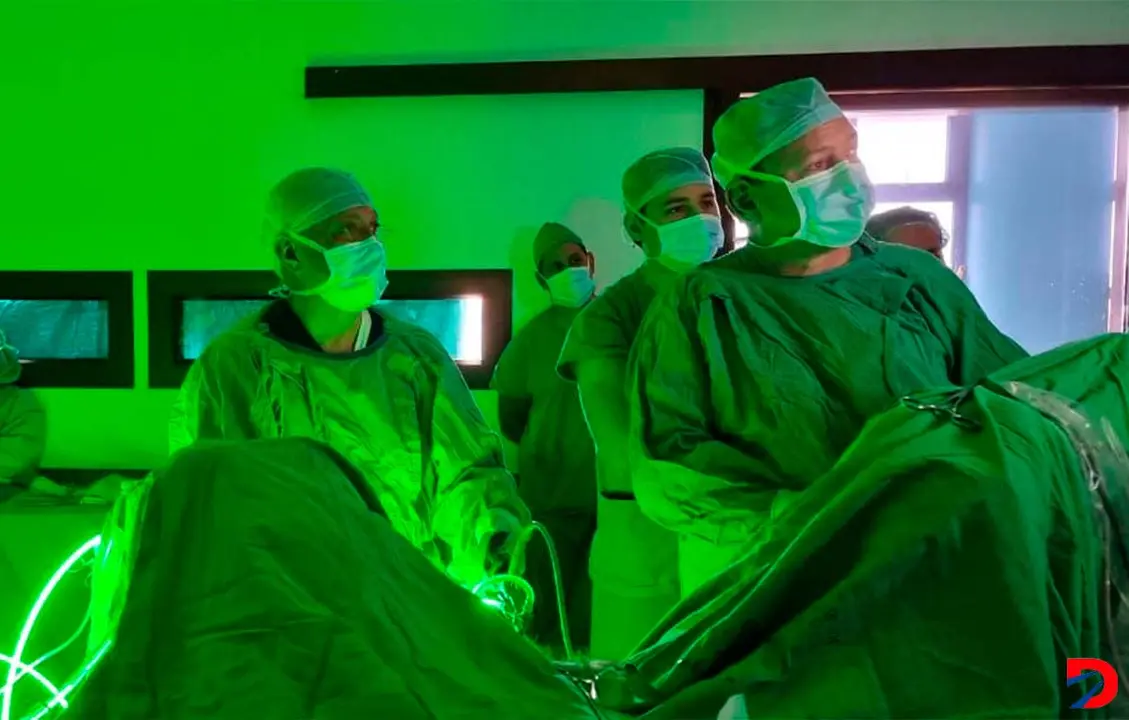 La Junta Directiva de la CCSS pretende paliar con m&eacute;dicos especialistas a&uacute;n no incorporados al Colegio de M&eacute;dicos, la crisis que atraviesa.  Foto: CCSS