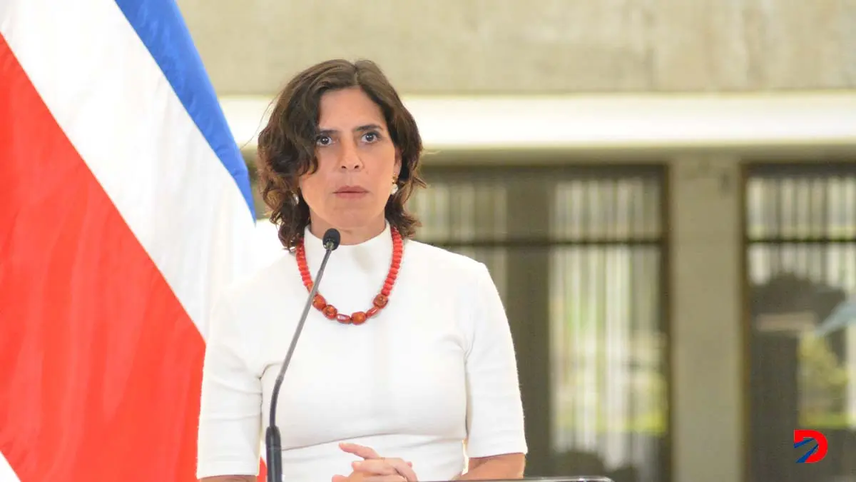 Paula Bogantes, titular del MICITT, se&ntilde;al&oacute; que el nuevo proyecto de ley estar&aacute; listo en los pr&oacute;ximos d&iacute;as. Foto S&oacute;crates Colindres Lagos.