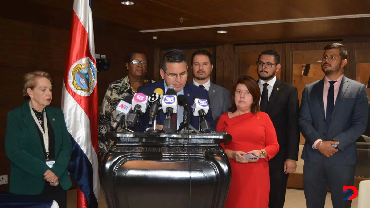 Nueva Rep&uacute;blica realiz&oacute; el movimiento a favor de Arias. Foto: S&oacute;crates Colindres