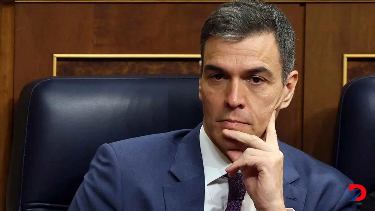 El presidente del gobierno espa&ntilde;ol, Pedro S&aacute;nchez enfrenta un esc&aacute;ndalo por una investigaci&oacute;n en torno a su esposa. Foto: Pierre-Phillipe Marcou / AFP.