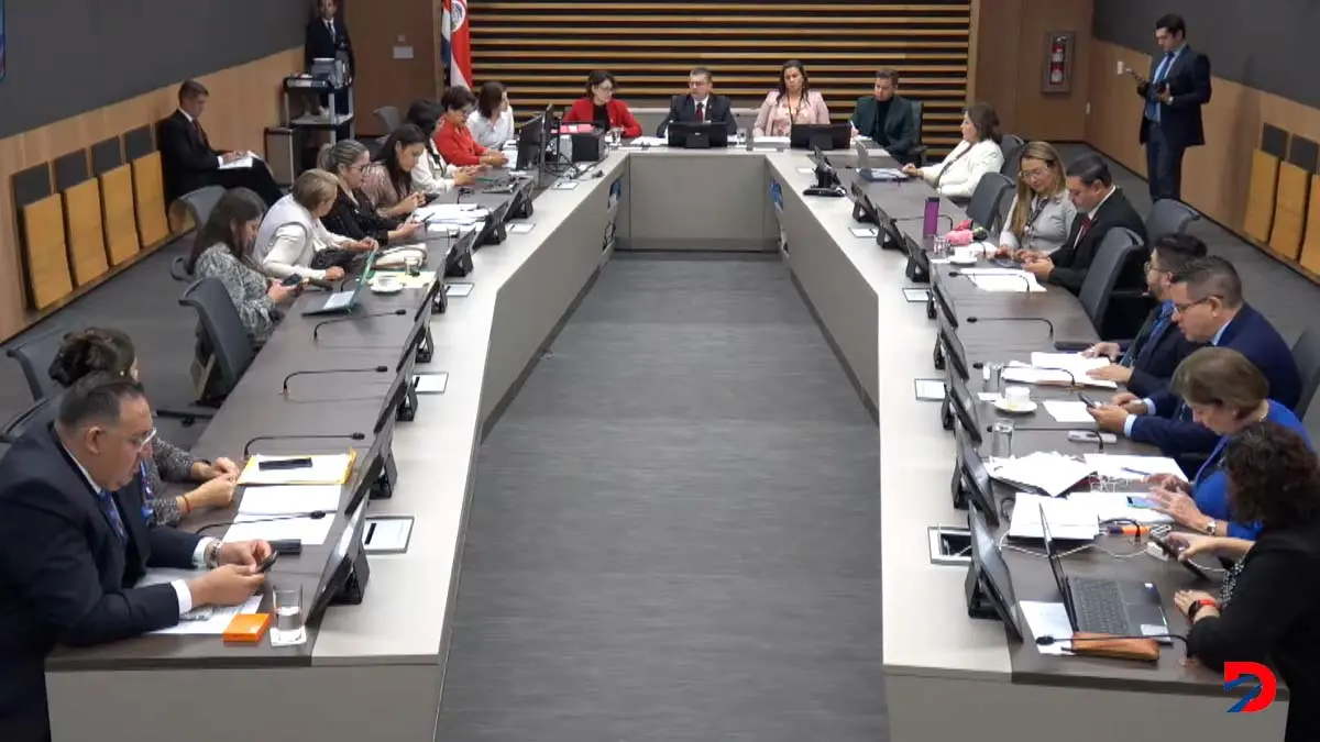 Con el regreso de la Comis&oacute;n de Seguridad y Narcotr&aacute;fico se logro avanzar el proyecto de intervenciones telef&oacute;nicas que podr&iacute;a llegar en los pr&oacute;ximos dias al plenario