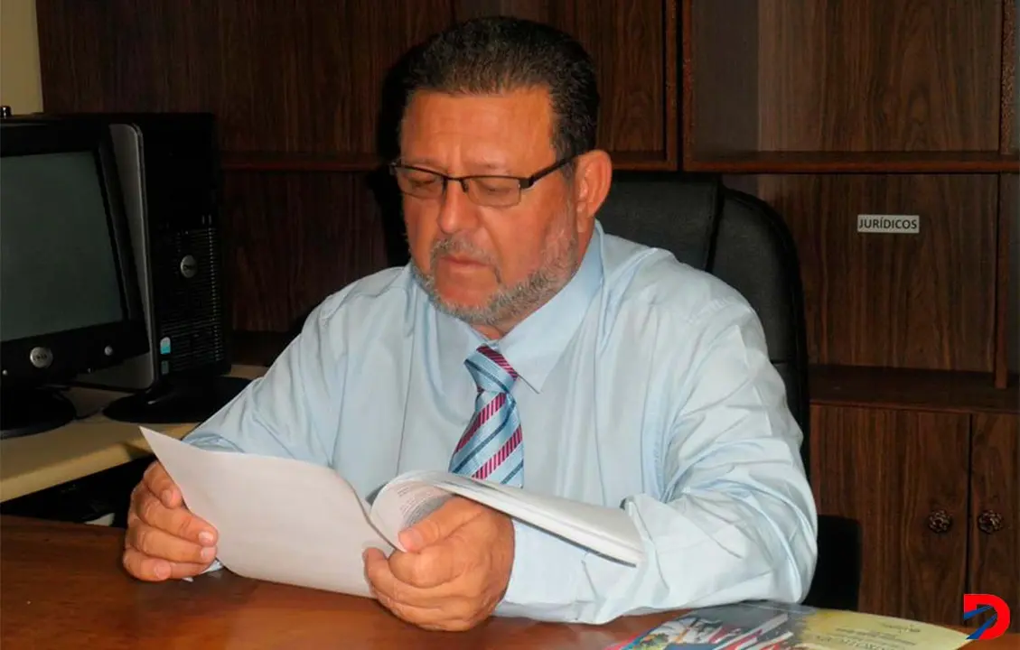 Jorge Arguedas, exdirigente del ICE y exdiputado del Frente Amplio, indic&oacute; que con el no aumento en las tarifas, sumir&aacute; la Instituto en serios problemas financieros. Foto: Frente Amplio.