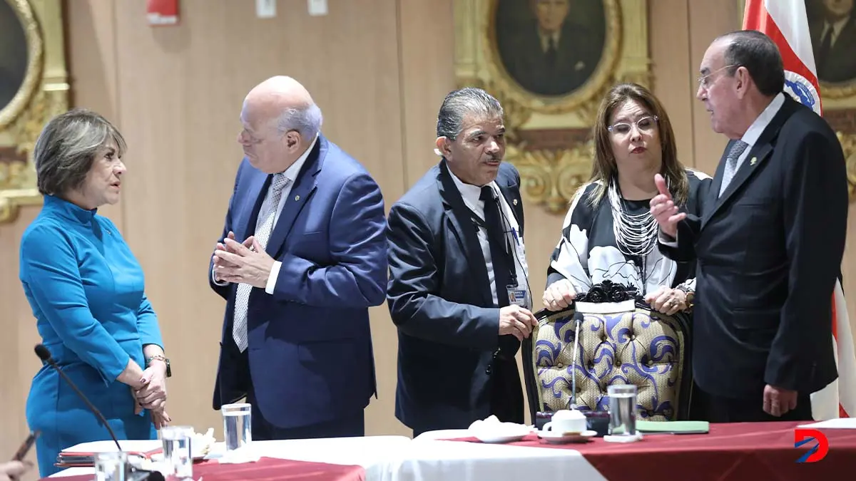 El Sal&oacute;n de expresidentes de la Asamblea Legislativa ser&aacute; el escenario de la mesa de seguridad ampliada este martes 13 de agosto. Foto S&oacute;crates Colindres