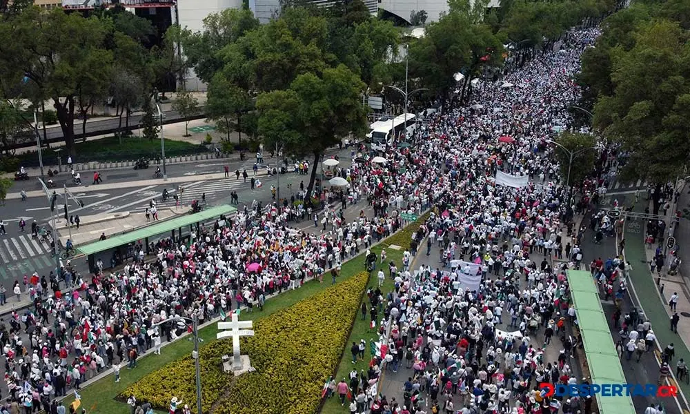 Vista de la manifestaci&oacute;n de este domingo en Ciudad de M&eacute;xico, contra la reforma judicial que impulsa el presidente, Andr&eacute;s Manuel L&oacute;pez Obrador. Foto: Silvana Flores / AFP.