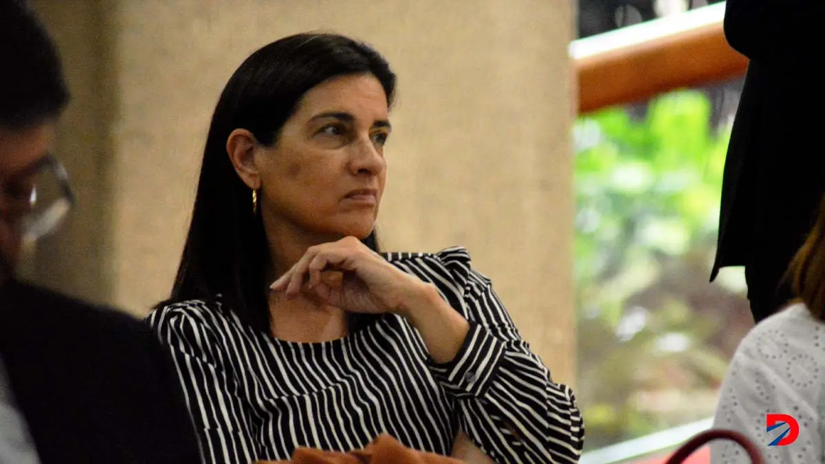 La presidente Ejecutiva de la Caja Costarricense de Seguro Social, Marta Esquivel, podr&aacute; retomar sus funciones, al menos de momento. Foto S&oacute;crates Colindres