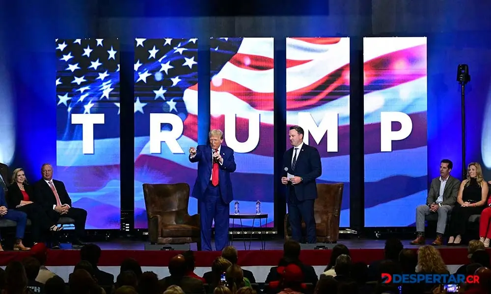 El expresidente de Estados Unidos, Donald Trump habla durante un acto en Georgia. Foto: Jim Watson / AFP.