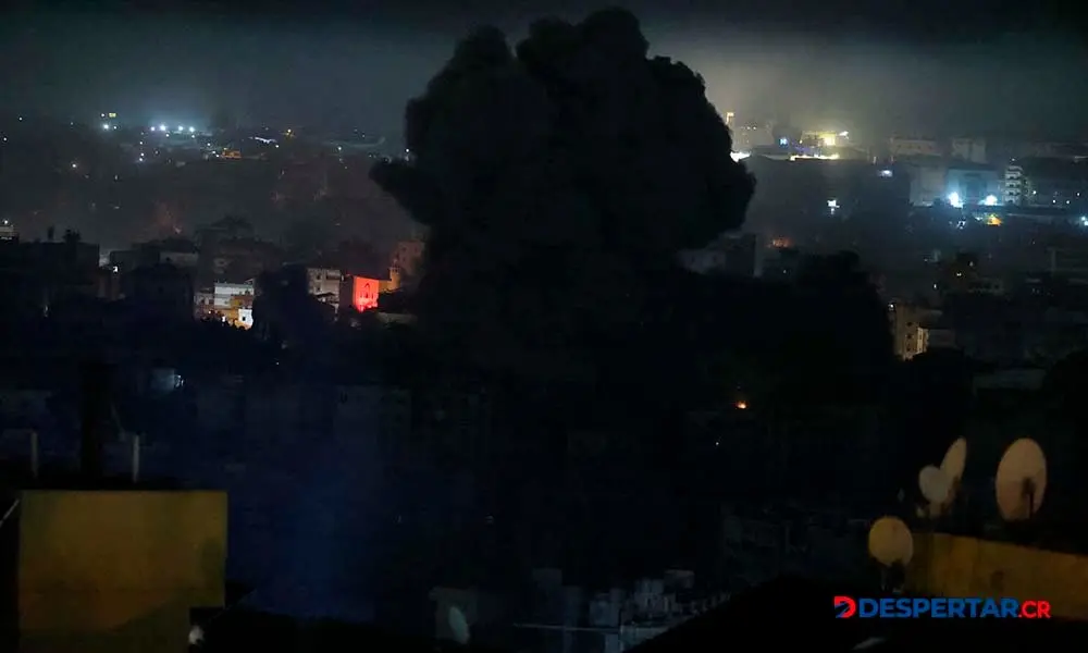 Fuerzas israel&iacute;es atacaron posiciones en Teher&aacute;n, el s&aacute;bado por la ma&ntilde;ana (hora local). Foto: Ibrahim Amor / AFP.