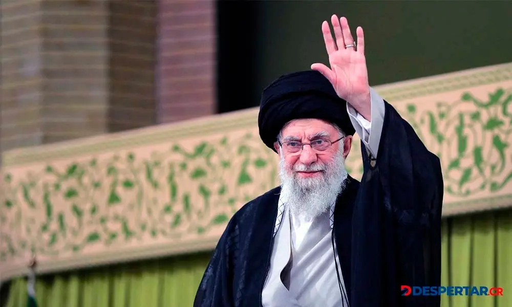 El ayatol&aacute; Ali Jamenei, l&iacute;der Supremo de Ir&aacute;n, habl&oacute; ante un grupo de estudiantes este s&aacute;bado, en Teher&aacute;n. Foto: Khamenei.ir / AFP.