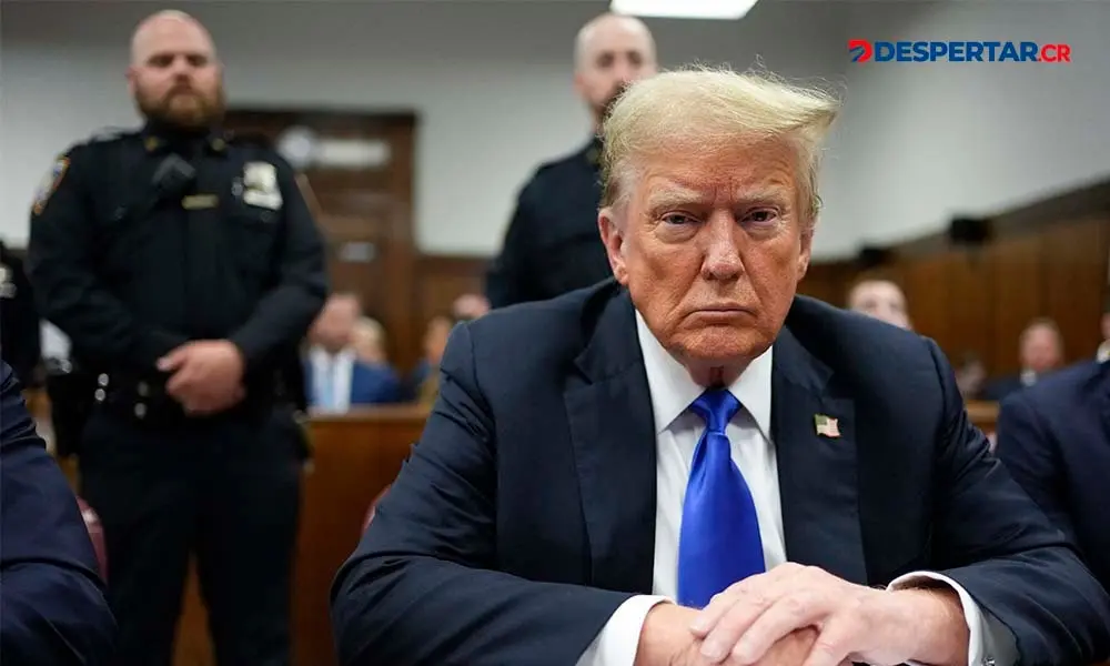 El presidente electo de Estados Unidos, Donald Trump, durante una audiencia el 30 de mayo pasado en una Corte Criminal de Nueva York. Foto: Seth Wenig / AFP.