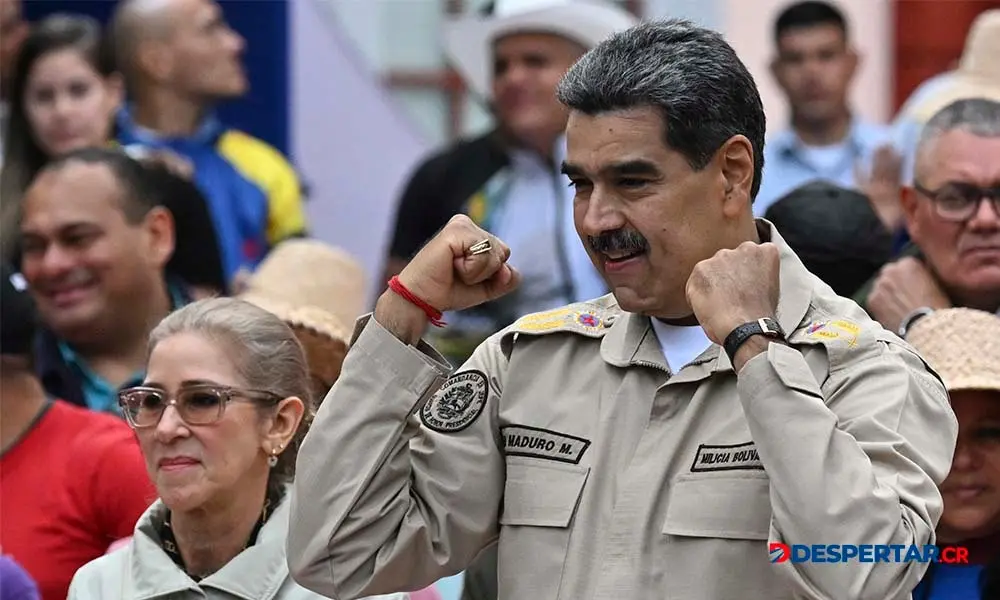 Nicol&aacute;s Maduro mientras participaba el martes en la conmemoraci&oacute;n del aniversario de la Batalla de Santa In&eacute;s, en Caracas. Foto: Juan Barreto / AFP.