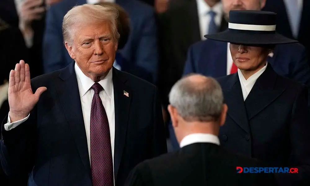 Donald Trump jur&oacute; como el presidente n&uacute;mero 47 de Estados Unidos. Foto: Julia Demaree Nikhinson / AFP.