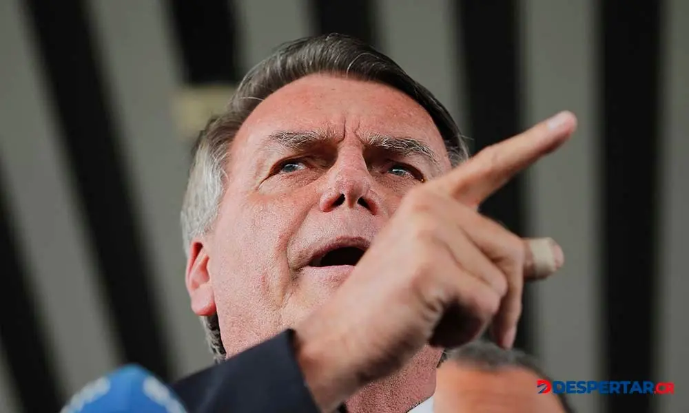 Jair Bolsonaro, a la salida del Senado en Brasilia, este mi&eacute;rcoles. Foto: Sergio Lima / AFP.