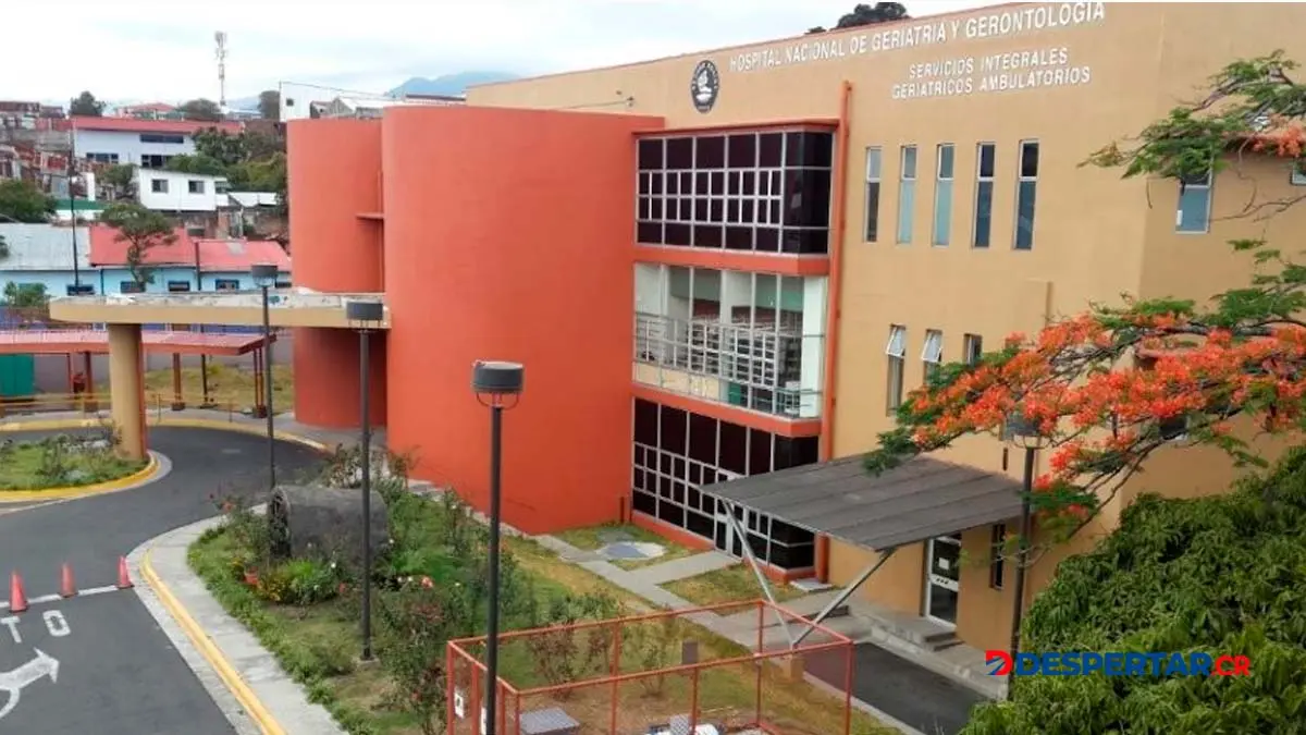 El Hospital Blanco Cervantes es usado en muchas ocaciones para el abandono de adultos mayores. Foto SINAES