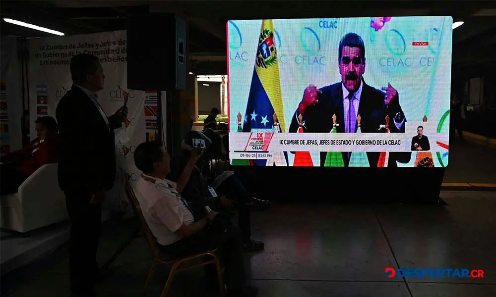 Nicol&aacute;s Maduro, presidente de Venezuela, prometi&oacute; a sus seguidores un victoria en las elecciones legislativas. Foto: Orlando Sierra / AFP