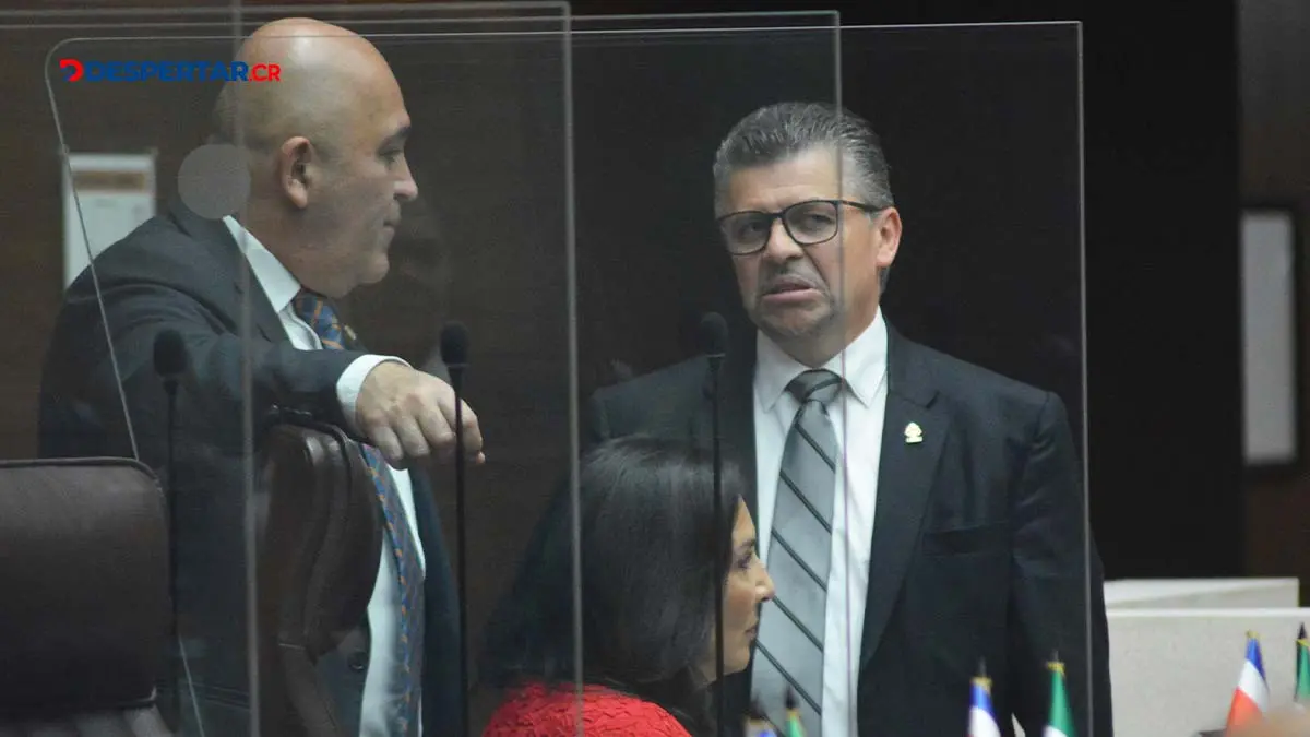 El diputado del PLN Gilberth Jim&eacute;nez recibe las consecuencias de aceptar como presidente de la Comisi&oacute;n de Seguridad y Narcotr&aacute;fico. Foto S&oacute;crates Colindres