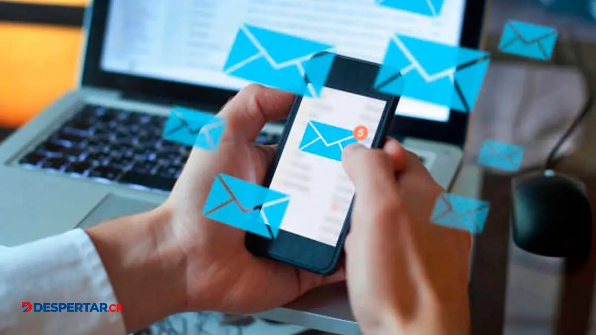 La declaraci&oacute;n de para tener un correo electr&oacute;nico ante el Registro P&uacute;blico tiene un costo de $150 aproximado por Sociedad afectando especialmente las PYMES