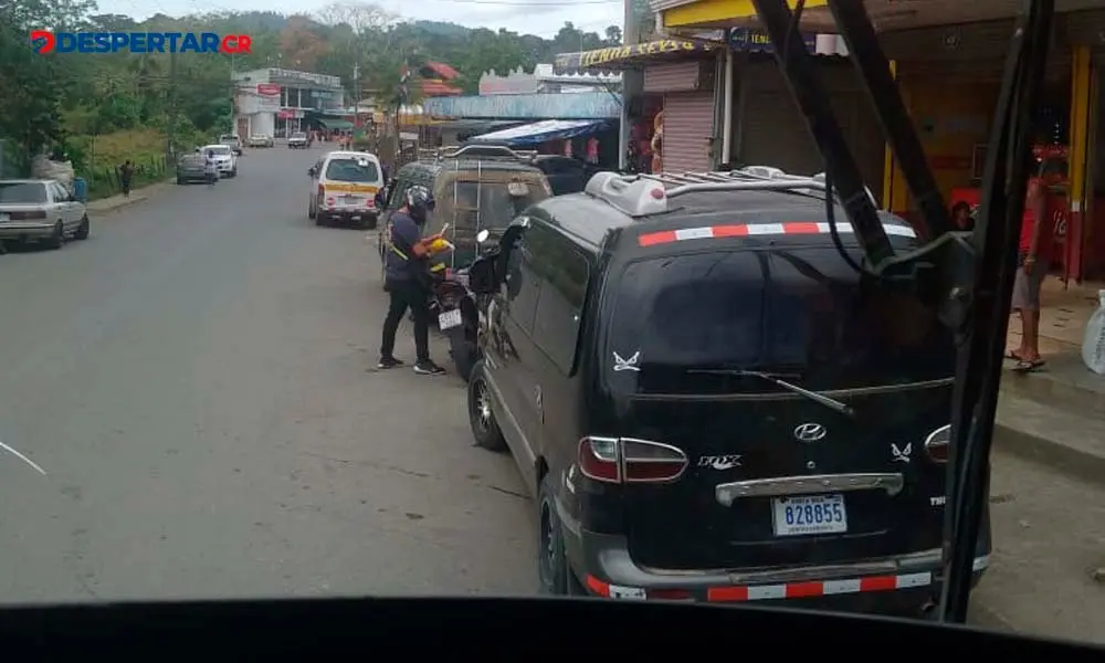ARESEP identific&oacute; los problemas que llevaron al abandono de 106 rutas de buses por parte de los empresarios de transporte. Curiosamente, no mencion&oacute; los servicios ilegales.