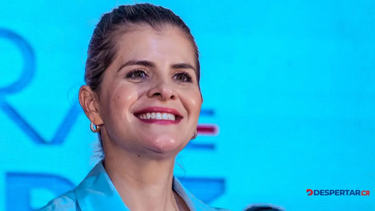 Laura Fern&aacute;ndez  es la preferida de los electores pero los indecisos siguen encabezando   la mayor&iacute;a de votantes. Foto Laura Fern&aacute;ndez