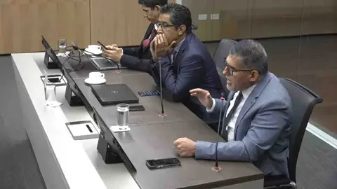 Mauricio Batalla, jerarca del MOPT, manifest&oacute; que, ante el bajo avance en las obras constructivas en la ruta 32, amenaza con que los trabajos no finalicen en diciembre pr&oacute;ximo.