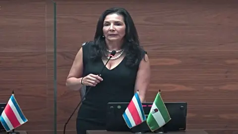 La legisladora de Liberaci&oacute;n Paulina Ram&iacute;rez lamento que de la Caja nadie salga a defender la instituci&oacute;n