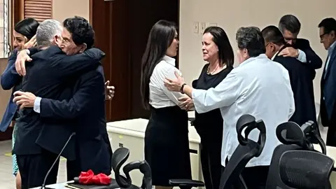 El exministro Roberto Doble le puso punto final al juicio Crucitas luego de ser absuelto. Foto S&oacute;crates Colindres