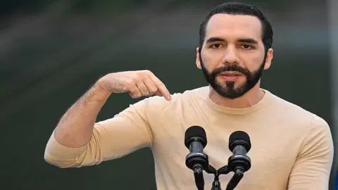 Nayib Bukele aspira a la reelecci&oacute;n presidencial en El Salvador. Foto: Marvin Recinos / AFP.