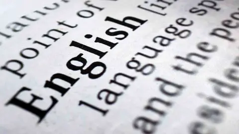 Ingl&eacute;s UCR.jpglisto
