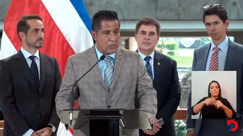 Nogui Acosta y otros