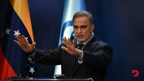 Tarek William Saab, fiscal general de Venezuela, detall&oacute; los supuestos planes para matar al presidente Nicol&aacute;s Maduro. Foto: Federico Parra / AFP.