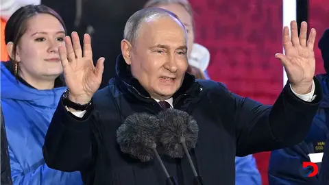 Vladimir Putin habl&oacute; despu&eacute;s de que el organismo electoral ruso confirmara su victoria en las elecciones sin oposici&oacute;n real. Foto: Natalia Kolesnikova / AFP.