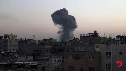Las operaciones militares de Israel en Gaza continuaron este jueves, pese a la presi&oacute;n internacional. Foto: Said Khatib / AFP.
