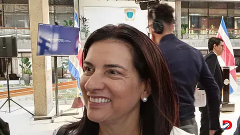 Marta Esquivel, Presidenta Ejecutiva de la CCSS, perdi&oacute; el pulso judicial contra los m&eacute;dicos especialistas. Foto S&oacute;crates Colindres