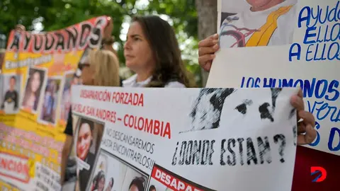Familiares de los desaparecidos procuran apoyo del gobierno de Venezuela para investigar lo que les ocurri&oacute;. Foto: Juan Barreto / AFP.