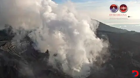 El volc&aacute;n Rinc&oacute;n de la Vieja tiene preocupados al OVSICORI porque la actividad s&iacute;smica es m&aacute;s alto de lo normal. Foto: Captura de imagen del OVSICORI.