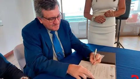Eric Bogantes, regulador general de la ARESEP, manifest&oacute; que en caso de darse los racionamientos, se le dar&aacute; seguimiento para evitar afectaciones mayores a la poblaci&oacute;n. Foto: ARESEP.