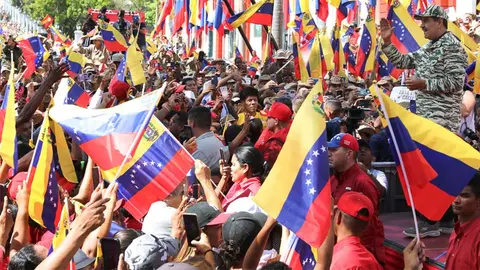 En medio de la campa&ntilde;a electoral en Venezuela, el presidente Nicol&aacute;s Maduro impulsa cambios legales que inquietan a la oposici&oacute;n. Foto: Zurimac Campos / Presidencia de Venezuela / AFP.
