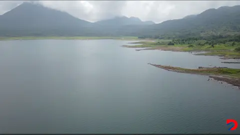 Seg&uacute;n indicaron en el ICE, la planta hidroel&eacute;ctrica Arenal registra un incremento en el embalse. Foto: ICE