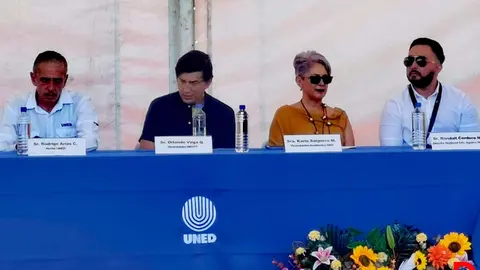 Karla Salguero ya no es viceministra Acad&eacute;mica, pues qued&oacute; fuera del MEP esta tarde