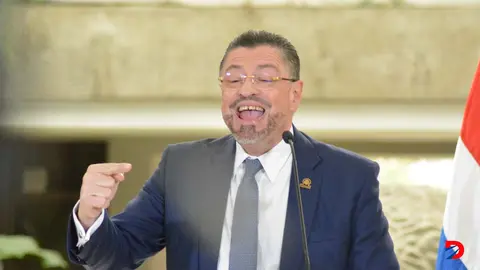 Con el resultado previo de la Sala Constitucional el Presidente Chaves cree que diputados deberan buscar el votar la convocatoria de Ref&eacute;rendum. Foto S&oacute;crates Colindres