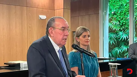 El presidente de la Asamblea Rodrigo Arias se reuni&oacute; con la ministra de la Presidencia Laura Fern&aacute;ndez para trazar el camino entre Ejecutivo y Legislativo. Foto S&oacute;crates Colindres