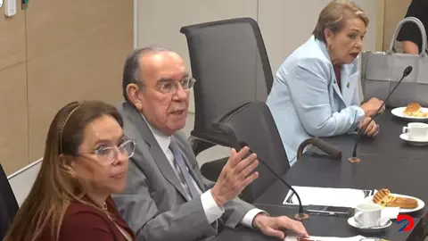 El presidente de la Asamblea Rodrigo Arias y otros  jefes de fracci&oacute;n considera oportuno esperar la resoluci&oacute;n final de la Sala Constitucional
