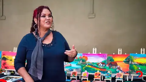 Mujer afirm&oacute; en cadena nacional ya haber firmado a favor del refer&eacute;ndum.